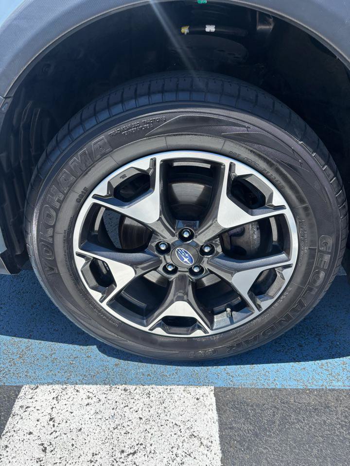 Used 2019 Subaru Crosstrek 2.0i AWD/4WD image 27