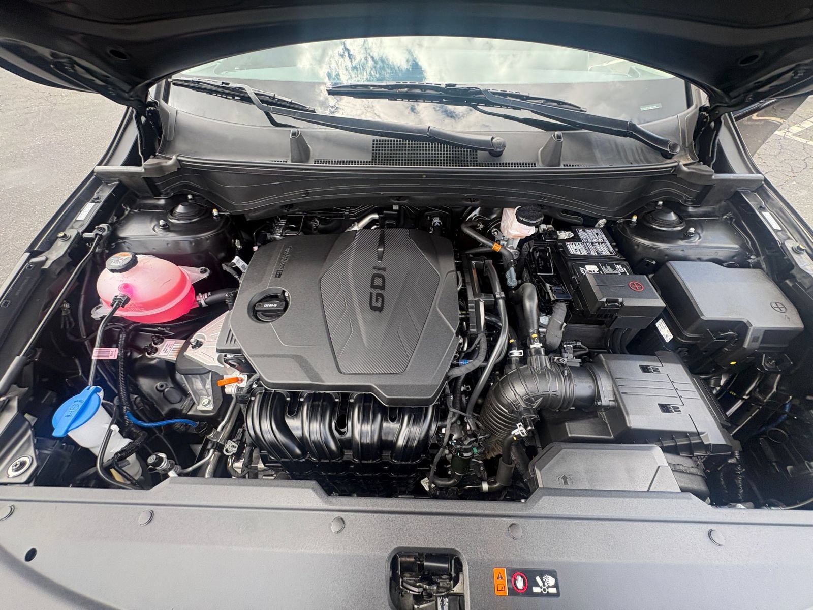 Used 2025 Kia Sportage LX FWD image 31