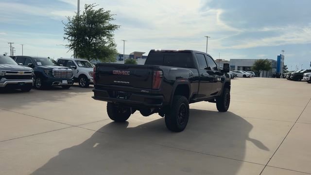Used 2024 GMC Sierra 2500 AT4 w/ Technology Package AWD/4WD image 9