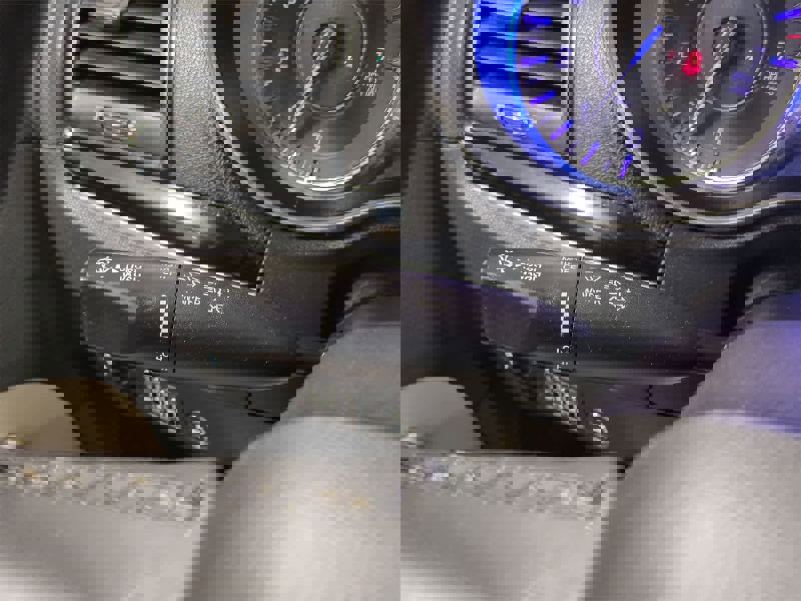 Certified 2023 Chrysler 300 Touring image 26