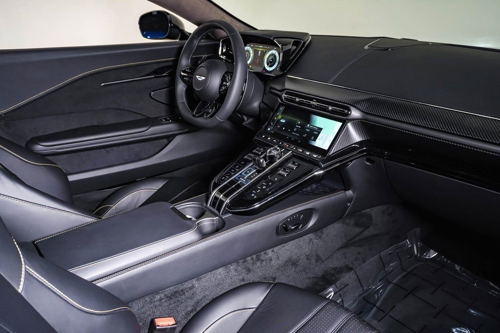 New 2026 Aston Martin V8 Vantage Coupe image 17