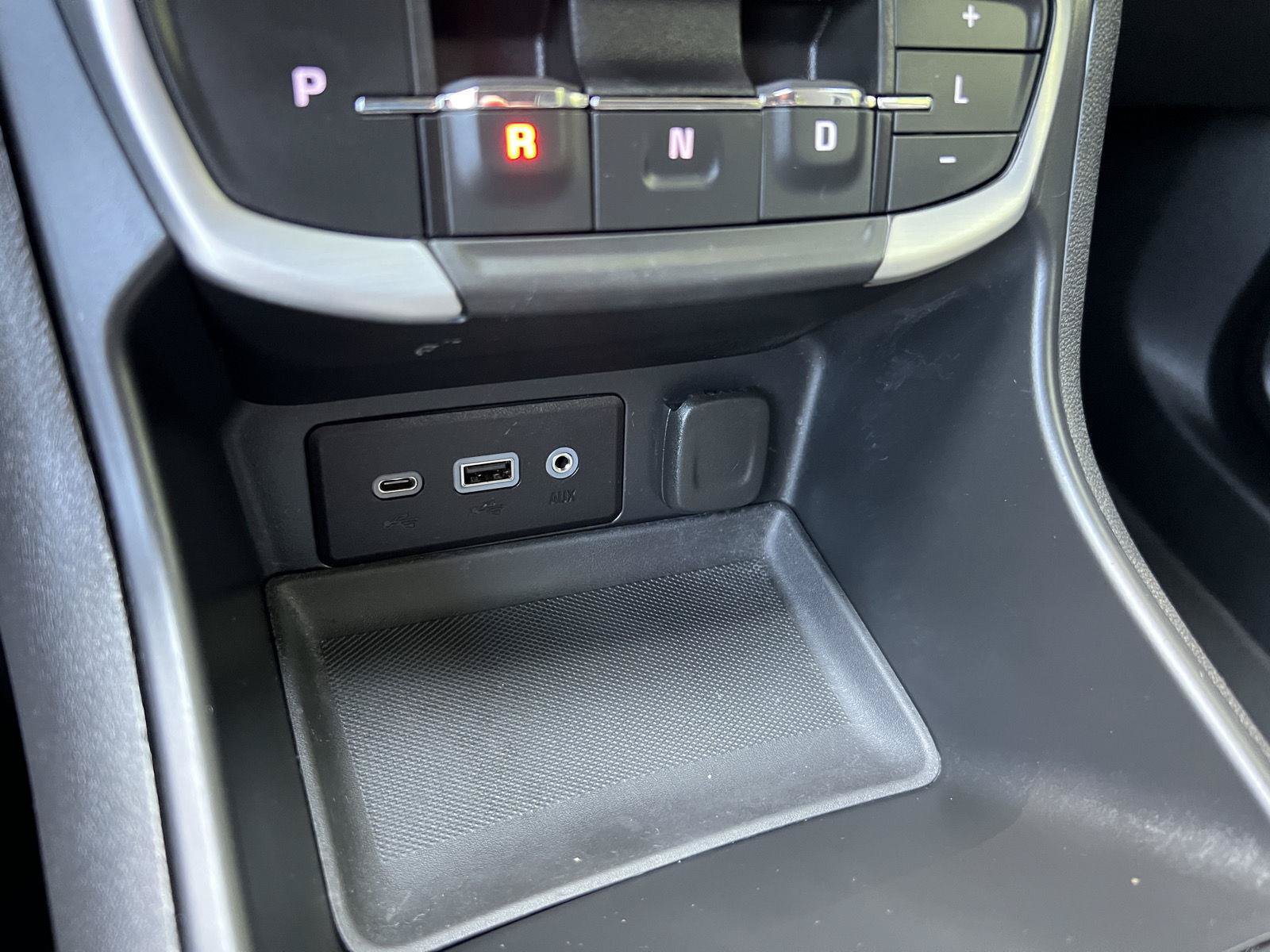 Used 2023 GMC Terrain SLE FWD image 28
