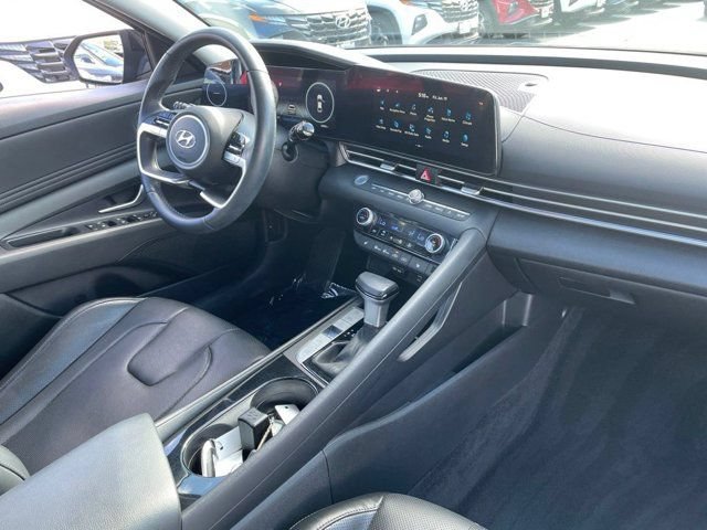 Used 2023 Hyundai Elantra Limited FWD image 8