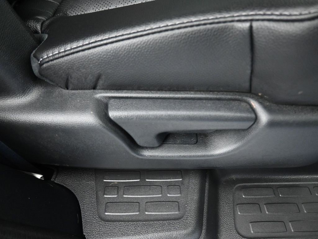 Used 2023 Honda Passport Elite image 44