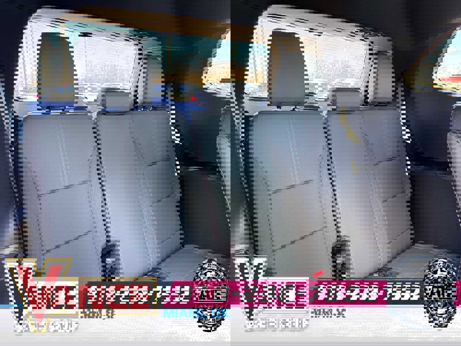 New 2026 GMC Acadia AT4 w/ Luxury Package image 22