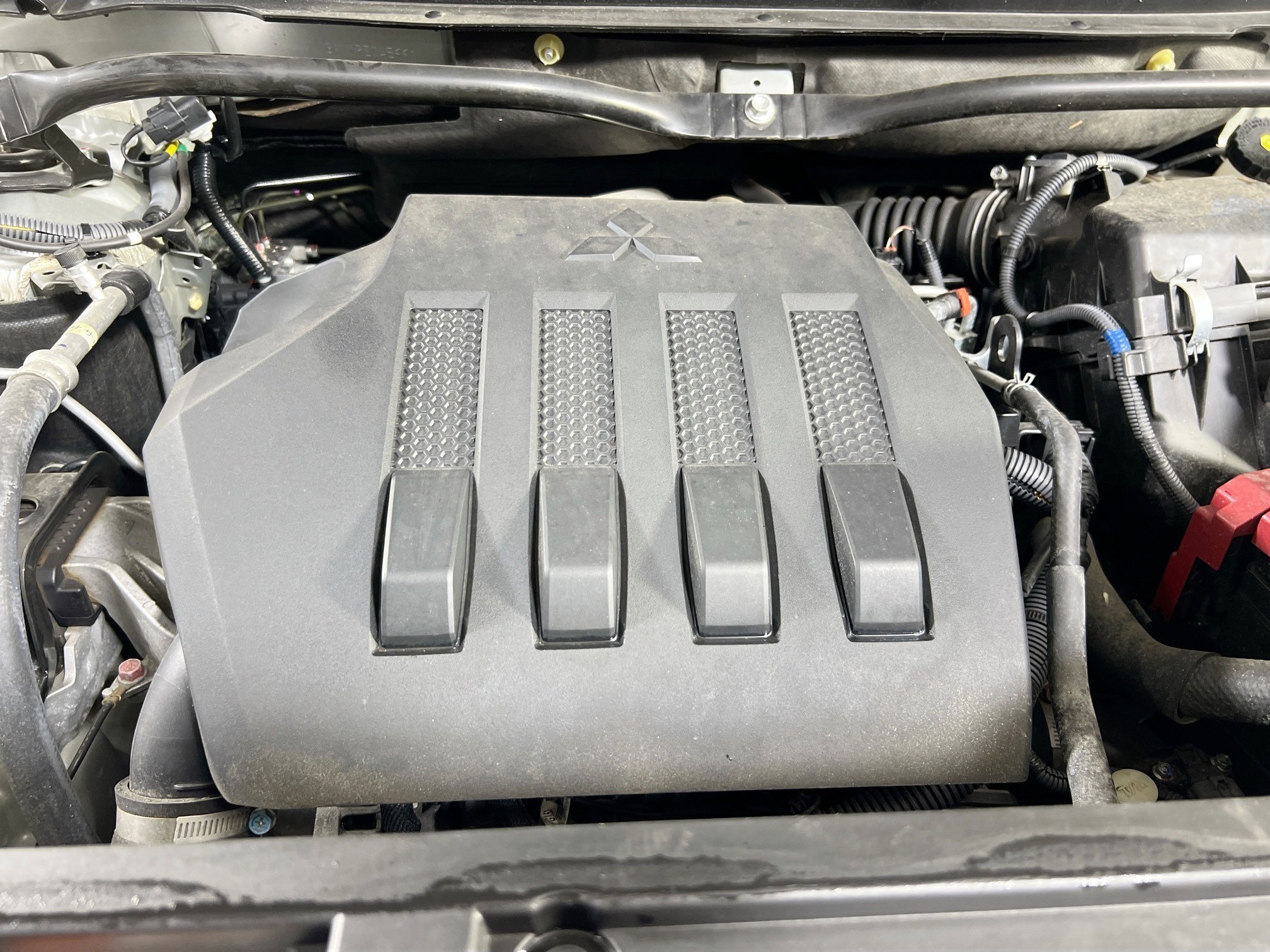 Used 2023 Mitsubishi Eclipse Cross SE image 29