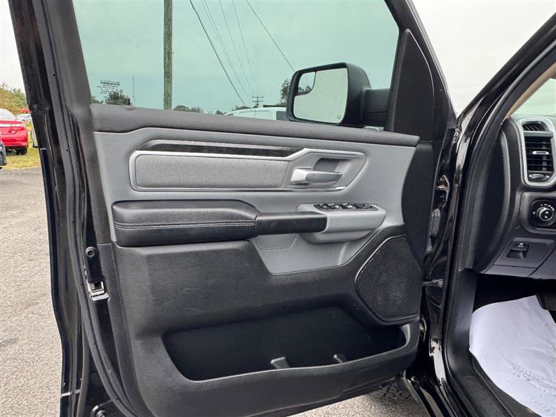 Used 2019 RAM 1500 Big Horn image 31