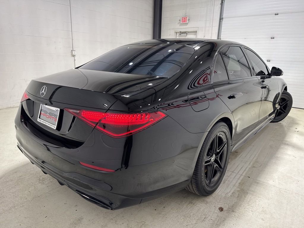Used 2023 Mercedes-Benz S 500 4MATIC w/ AMG Line image 4