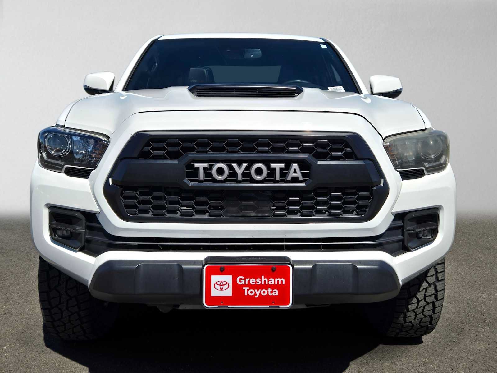 Used 2019 Toyota Tacoma TRD Pro AWD/4WD image 9