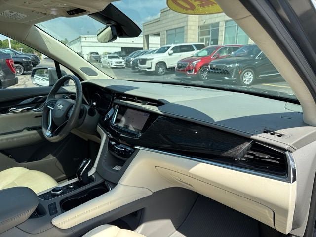 Used 2020 Cadillac XT6 Premium Luxury AWD/4WD image 29