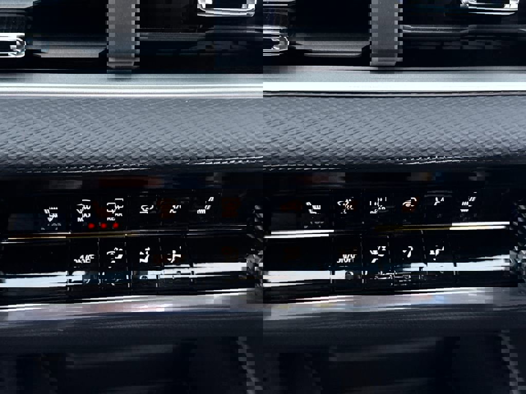 New 2026 Chevrolet Equinox LT w/ Safety and Technology Package image 19