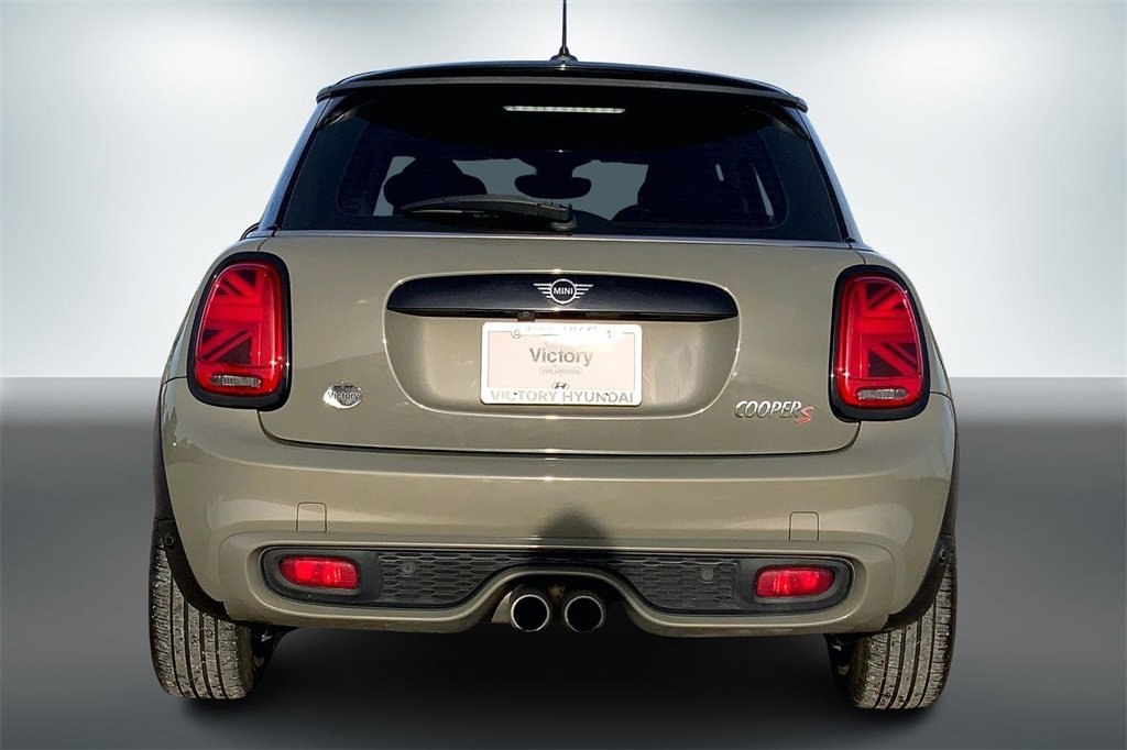 Used 2020 MINI Cooper S w/ Premium Package image 6