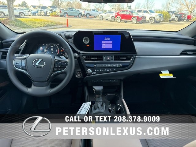 New 2025 Lexus ES 350 w/ Premium Package image 15