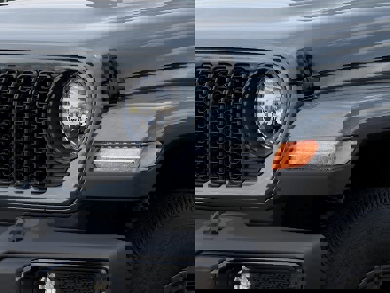 New 2025 Jeep Gladiator Sport image 36