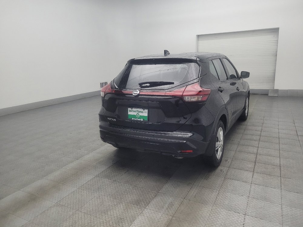 Used 2021 Nissan Kicks S FWD image 9