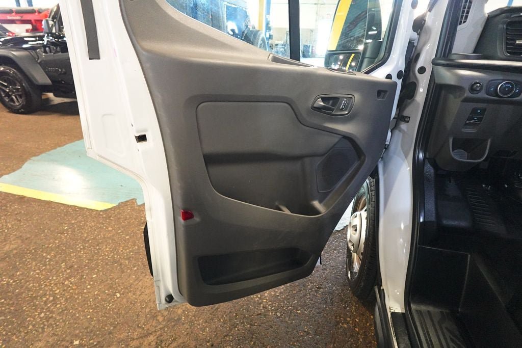 Used 2023 Ford Transit 250 Medium Roof AWD image 17