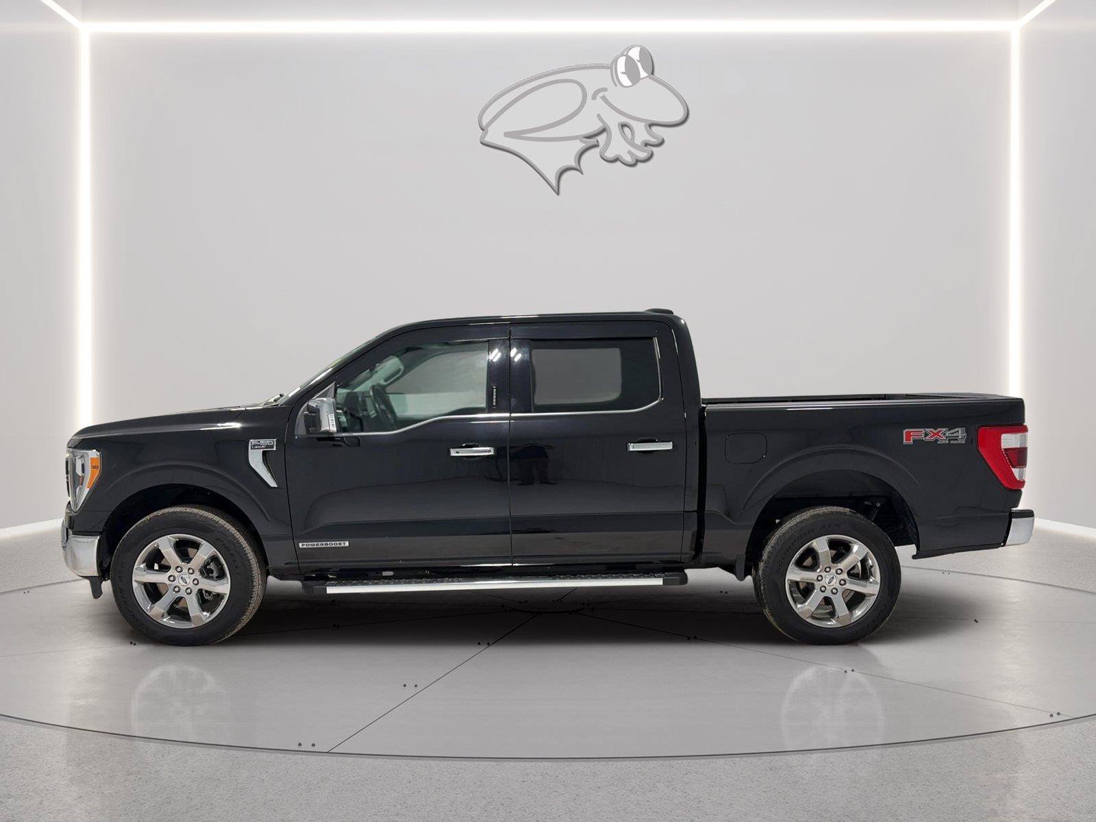 Used 2023 Ford F150 Lariat w/ FX4 Off-Road Package AWD/4WD image 2
