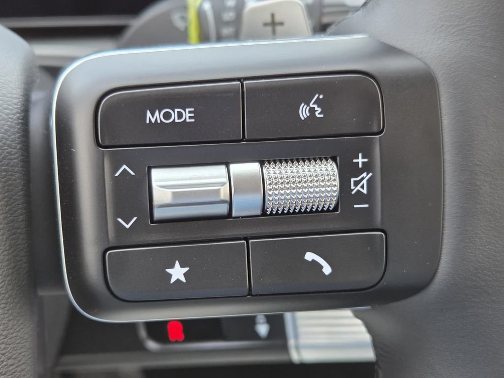 New 2027 Hyundai Santa Fe SE FWD image 17