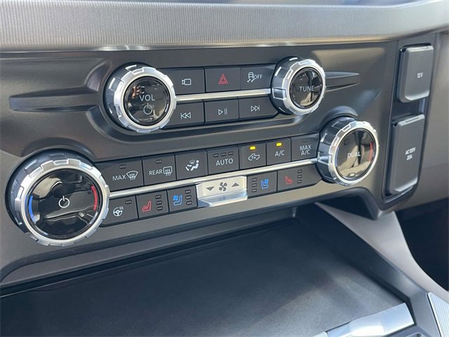 New 2026 Ford F350 Platinum w/ Platinum Plus Package image 6