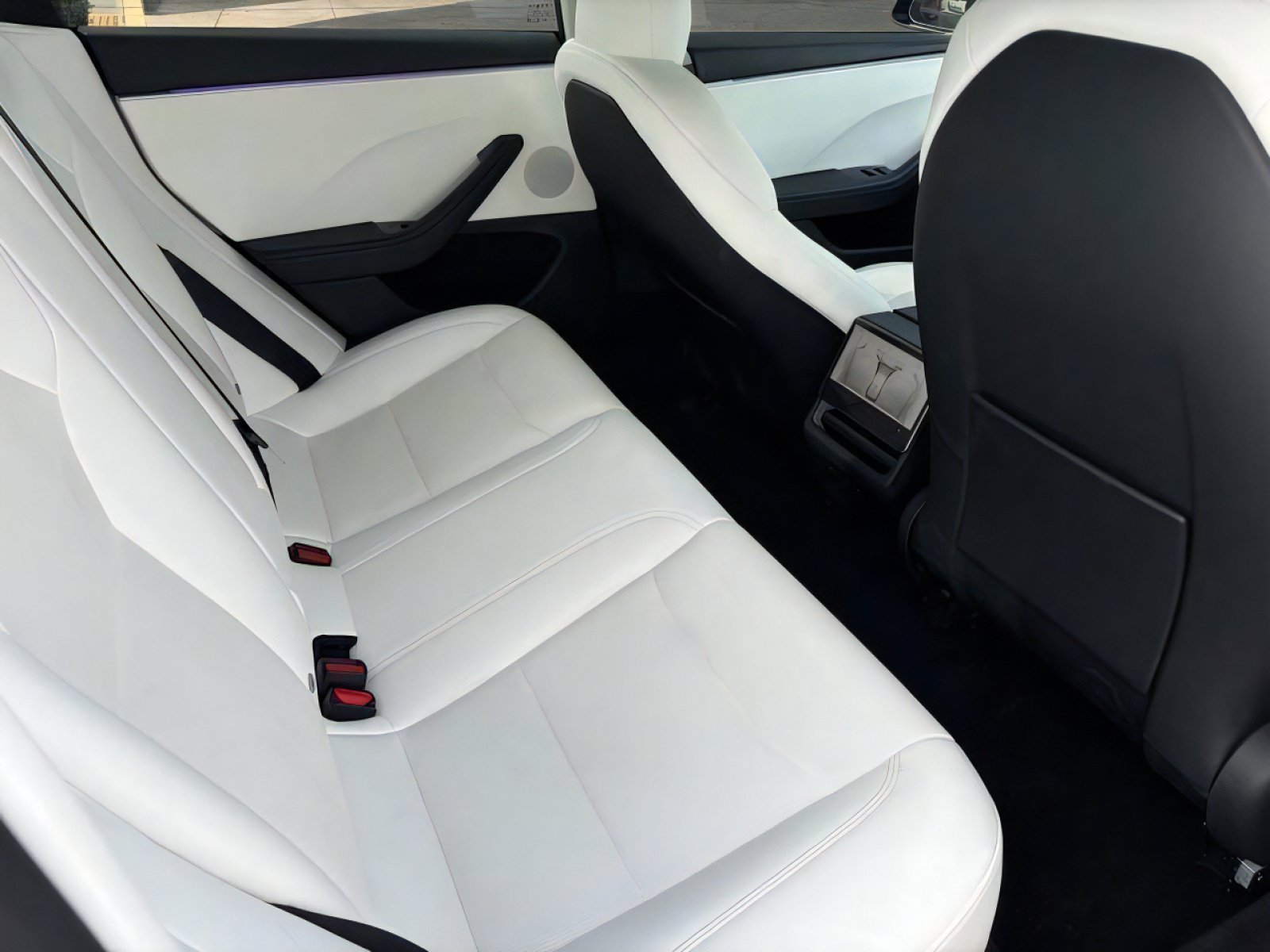 Used 2025 Tesla Model 3 Long Range AWD/4WD image 27