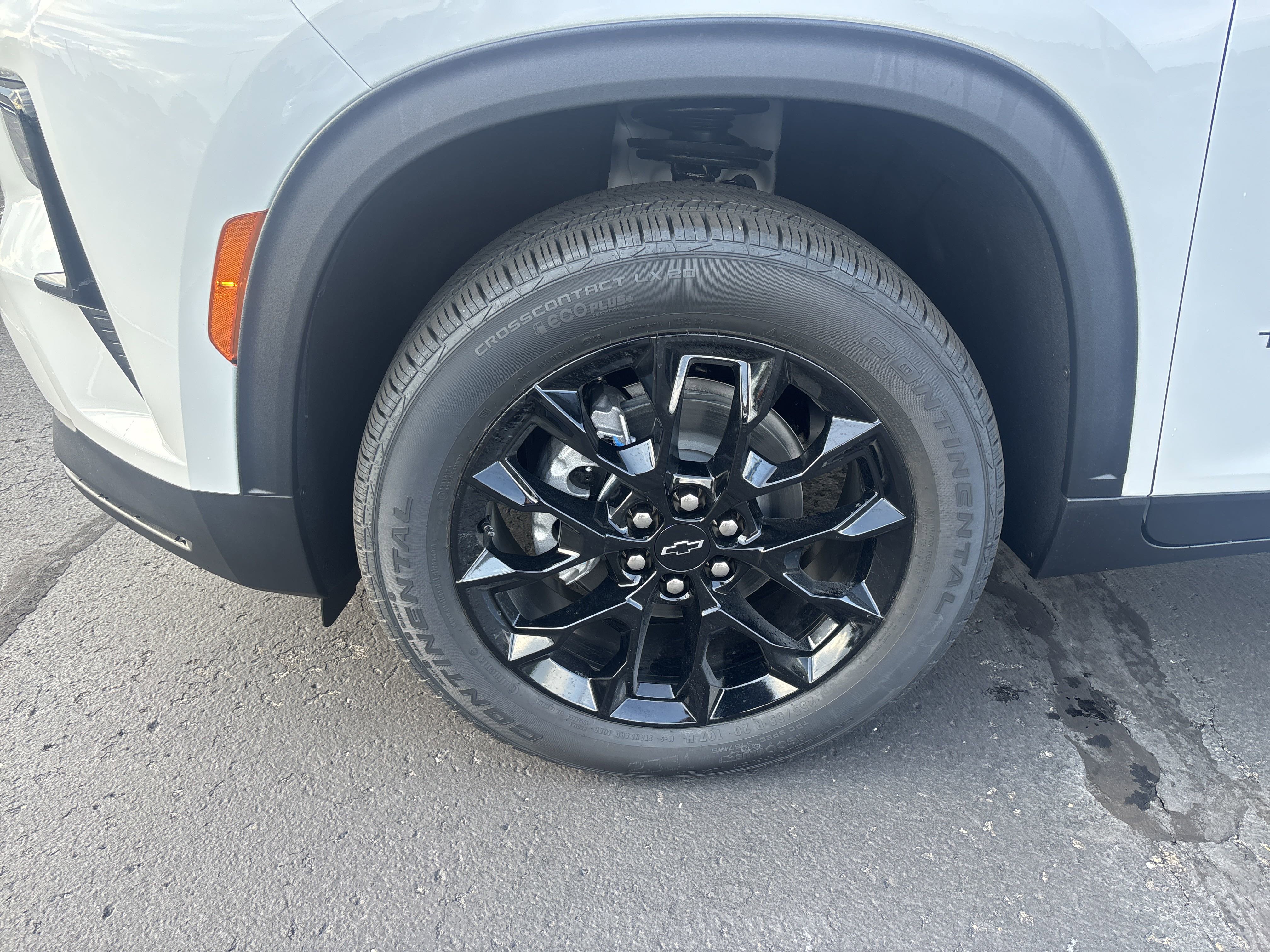 New 2026 Chevrolet Traverse LT w/ Midnight/Sport Edition image 10
