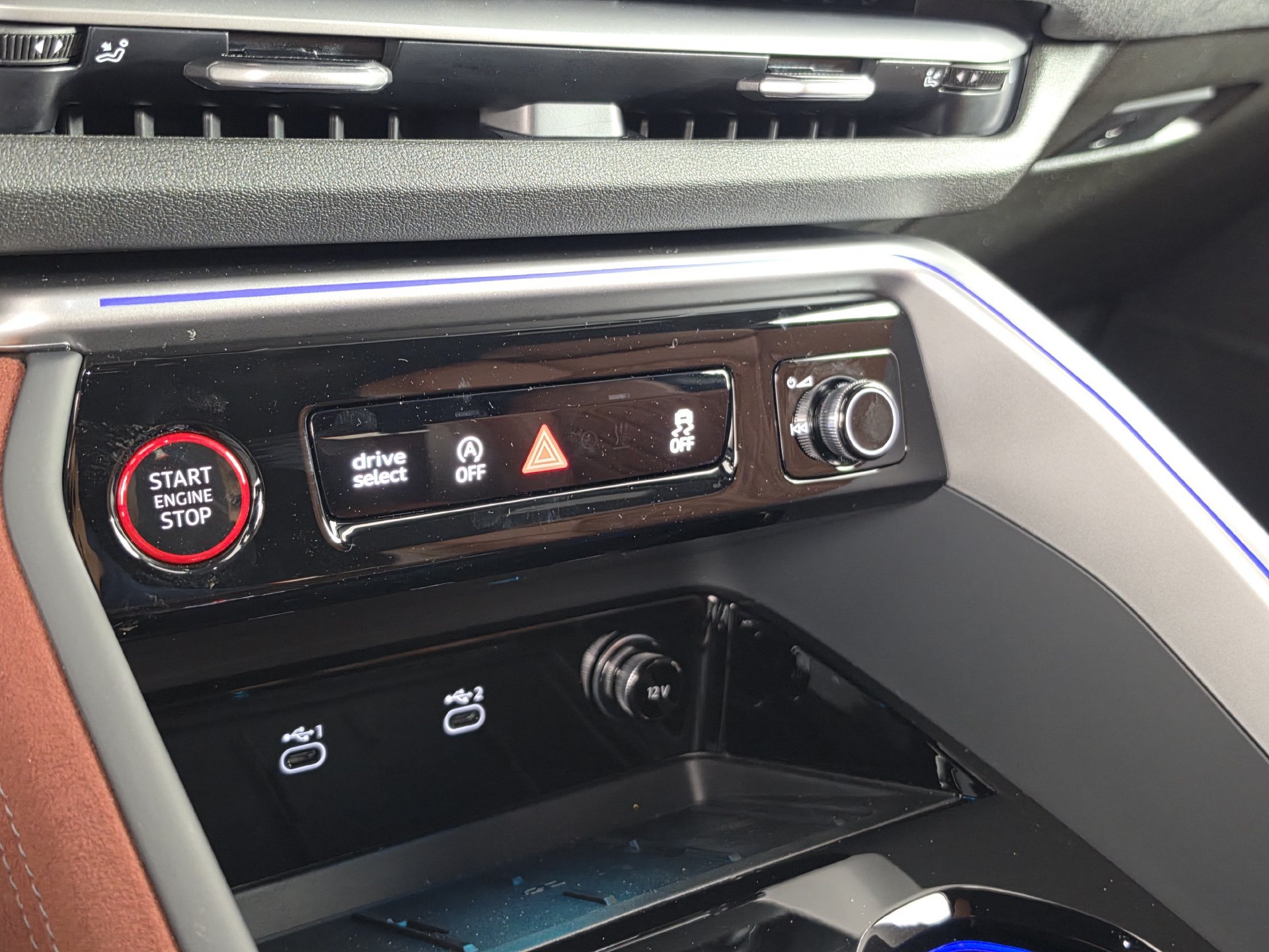 New 2026 Audi SQ5 Premium Plus AWD/4WD image 16