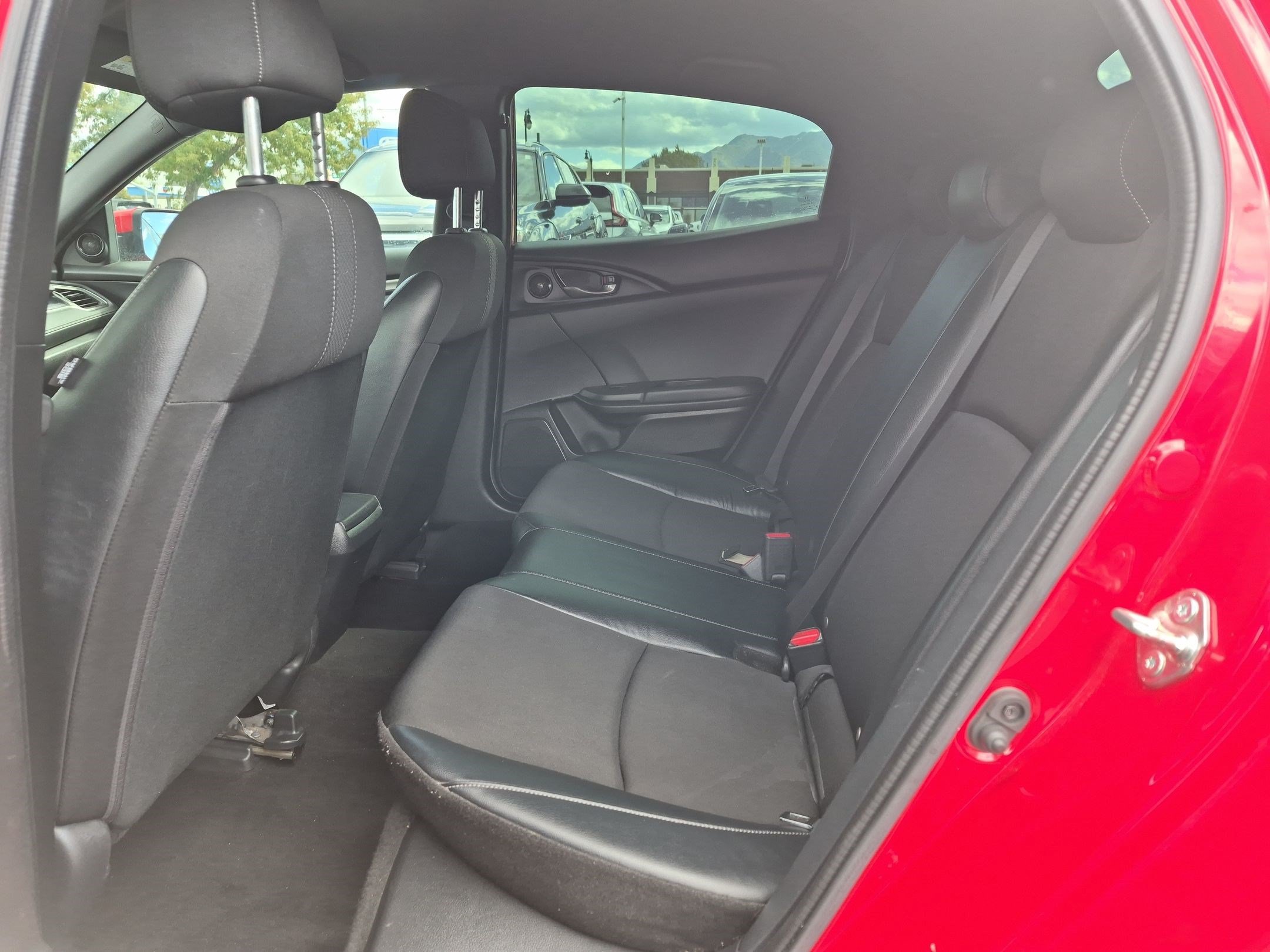 Used 2020 Honda Civic Sport image 27