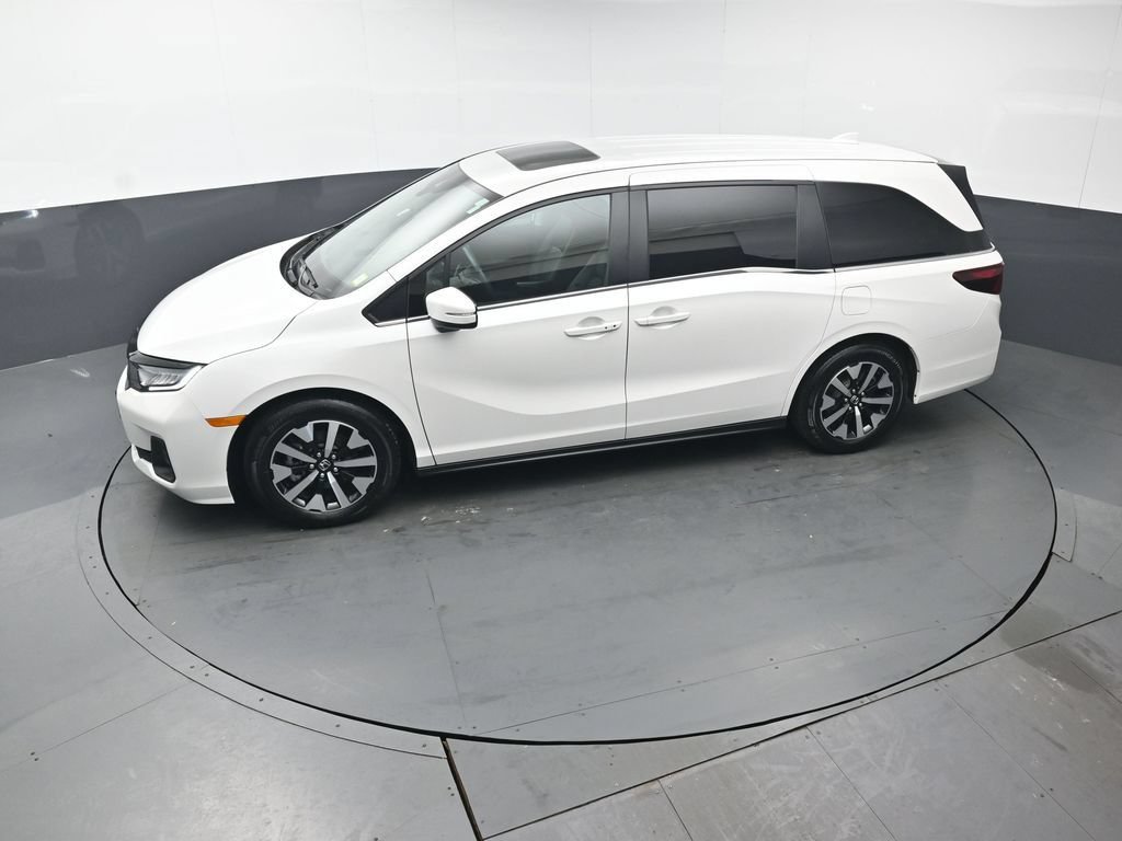 Certified 2025 Honda Odyssey EX-L image 39