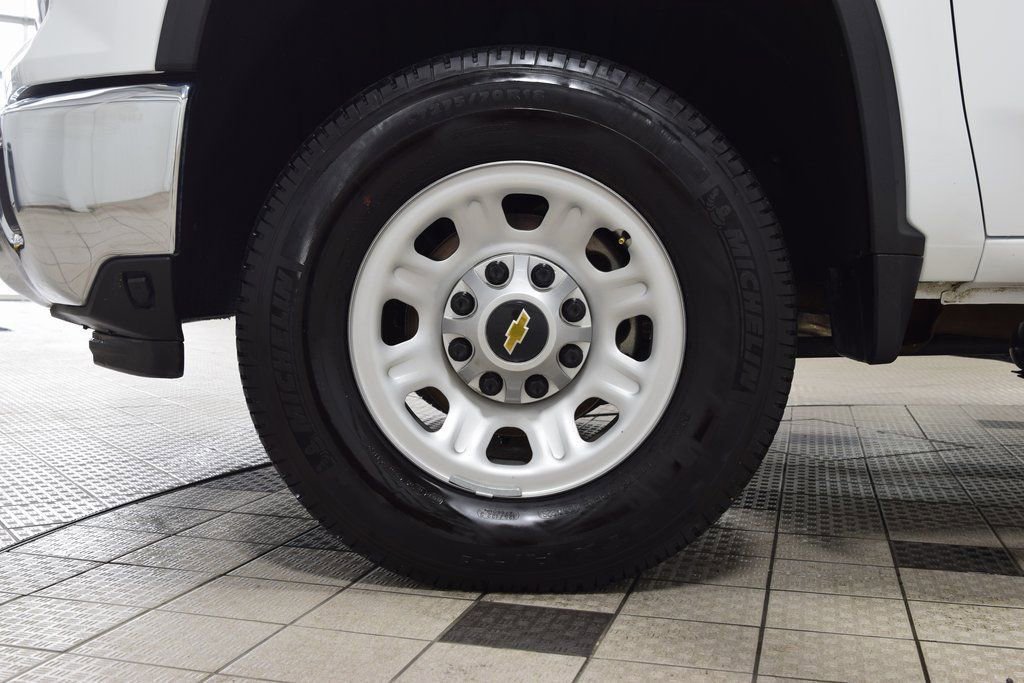 Used 2025 Chevrolet Silverado 3500 W/T w/ WT/CX Safety Package image 20