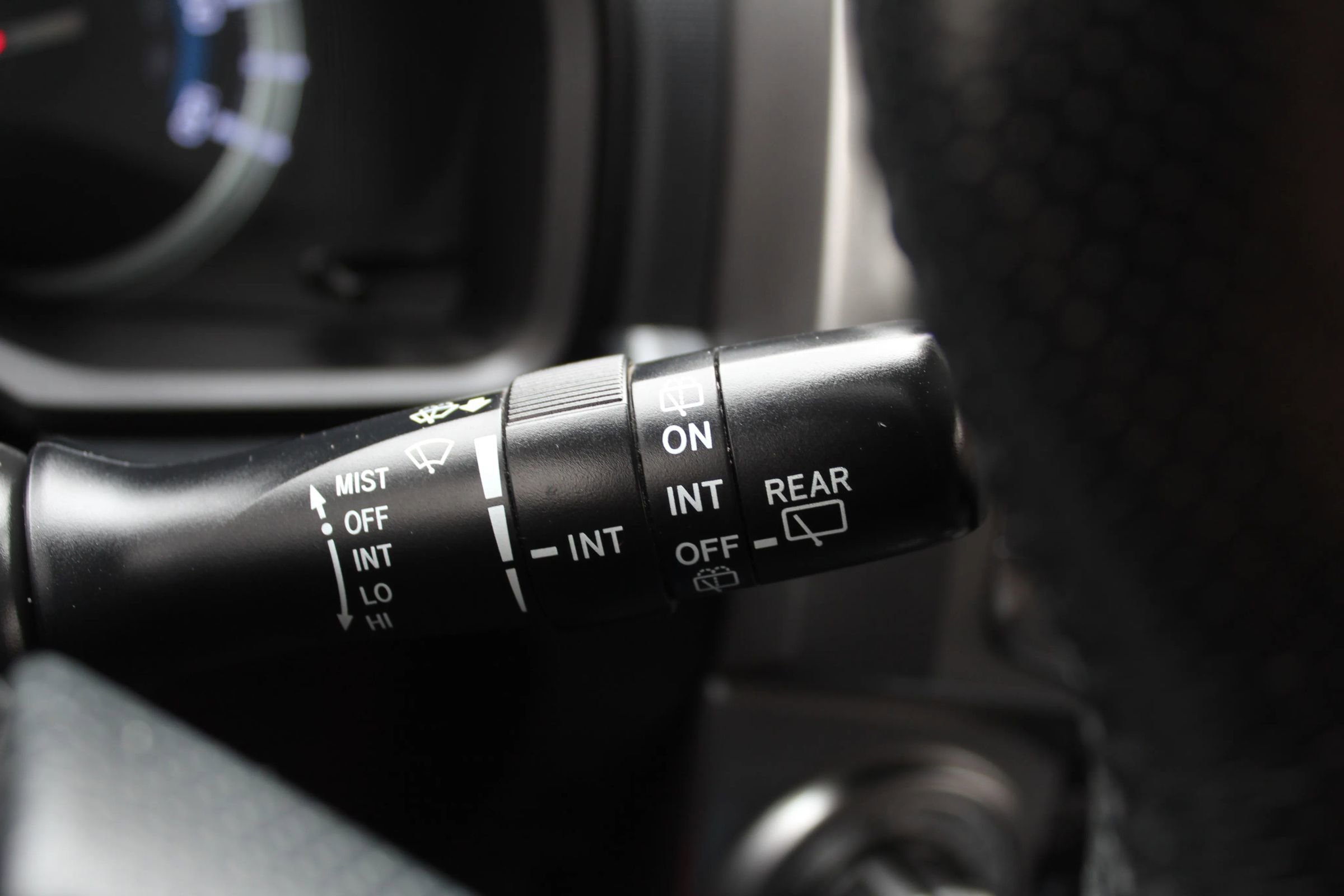 Used 2015 Toyota 4Runner SR5 image 30