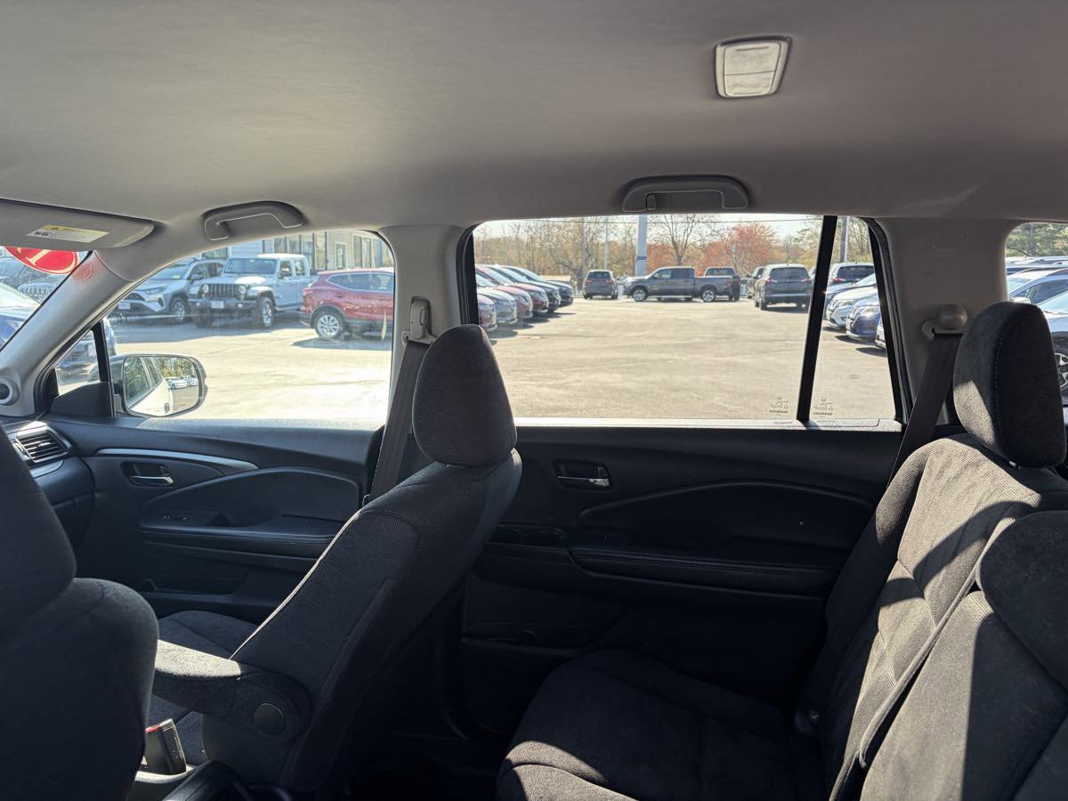 Used 2019 Honda Pilot LX image 21