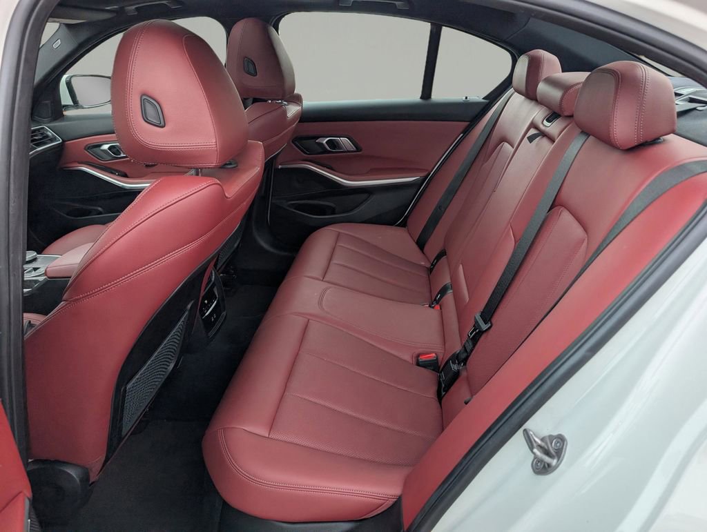 Used 2022 BMW 330i Sedan w/ Driving Assistance Package image 13