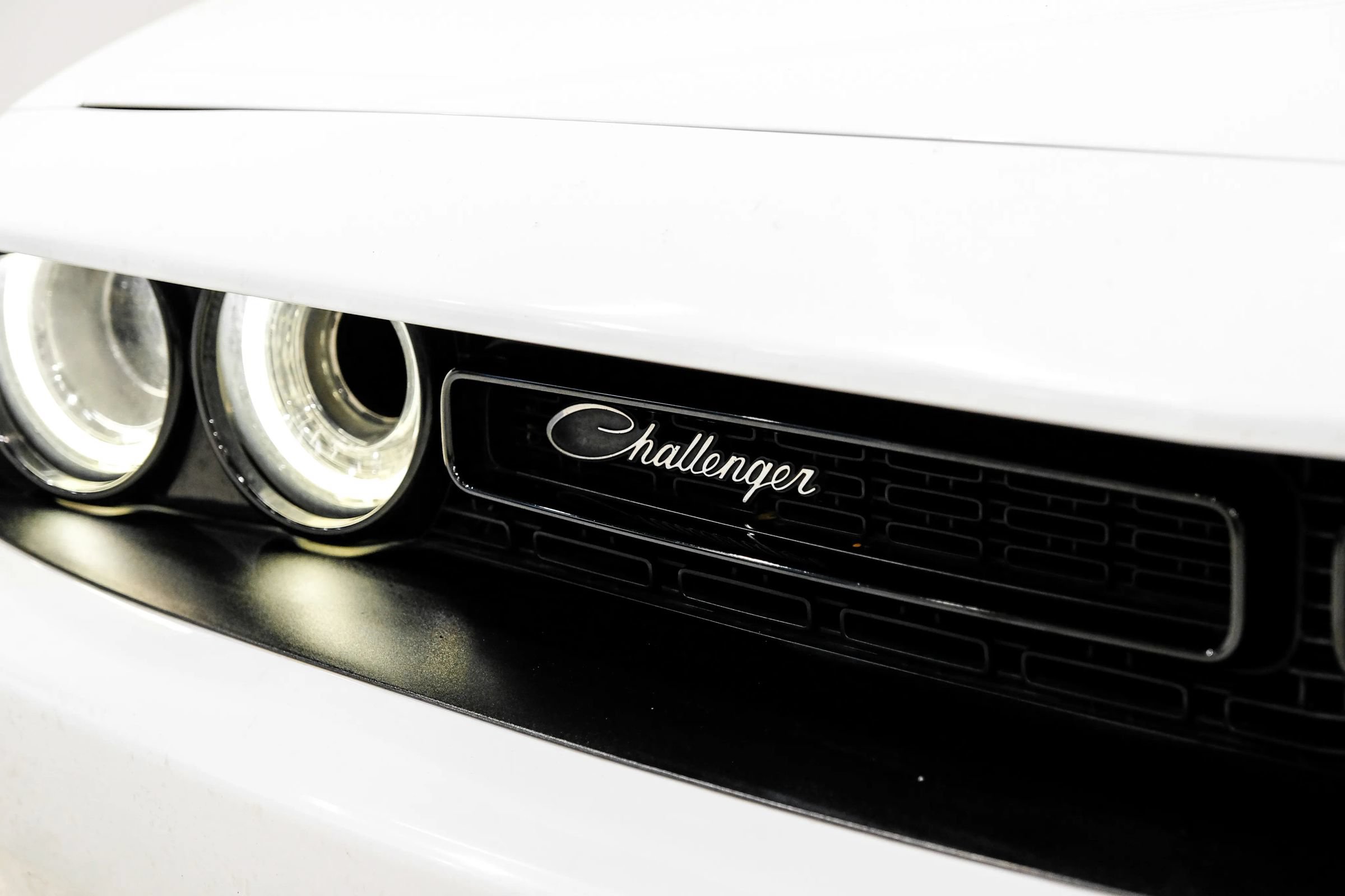 Used 2017 Dodge Challenger R/T Scat Pack RWD image 51