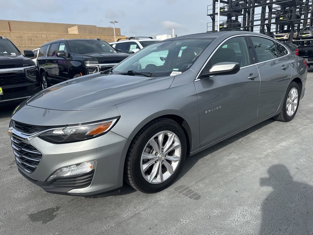 Used 2024 Chevrolet Malibu LT image 1