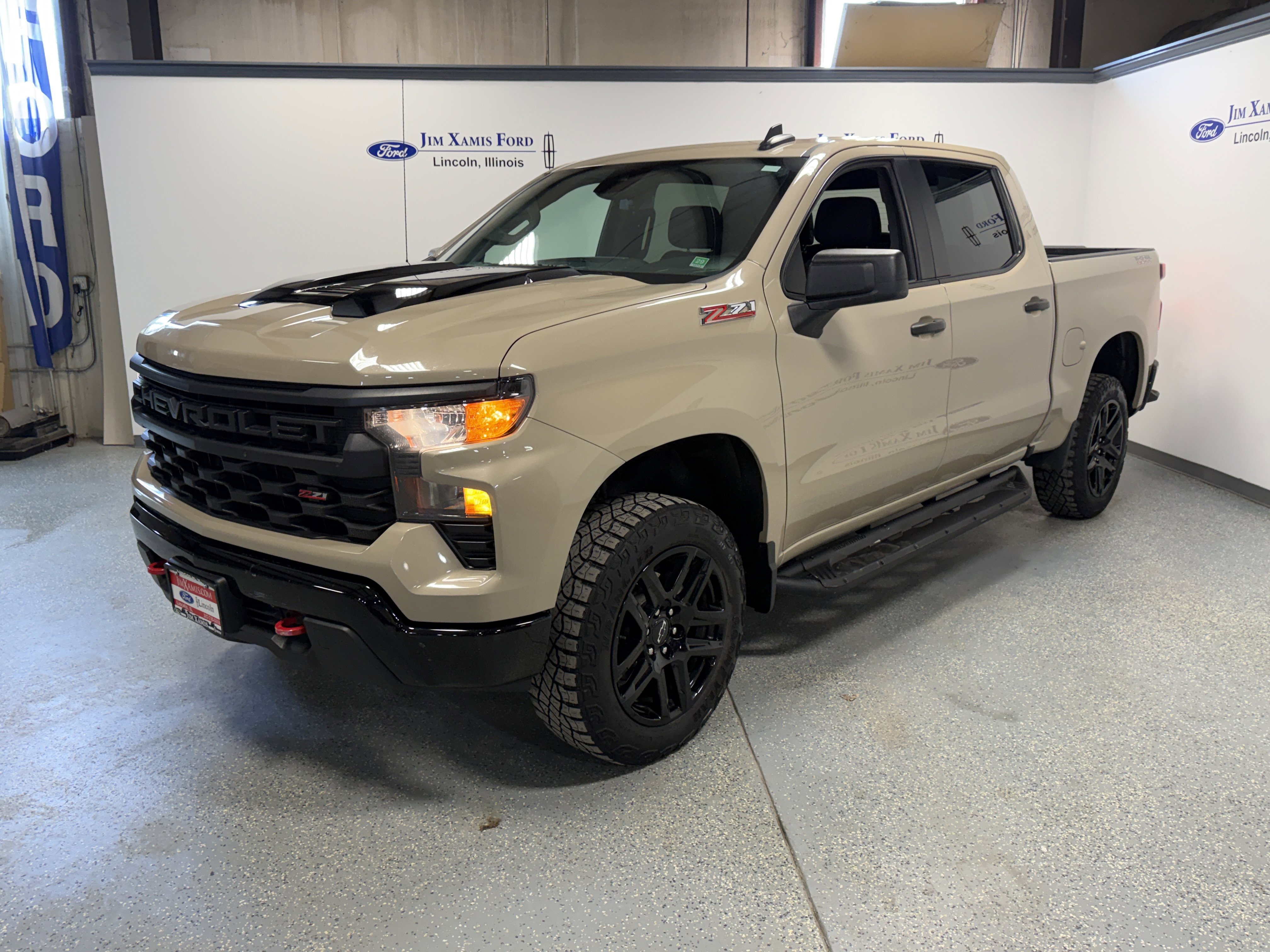 Used 2022 Chevrolet Silverado 1500 Custom Trail Boss image 3