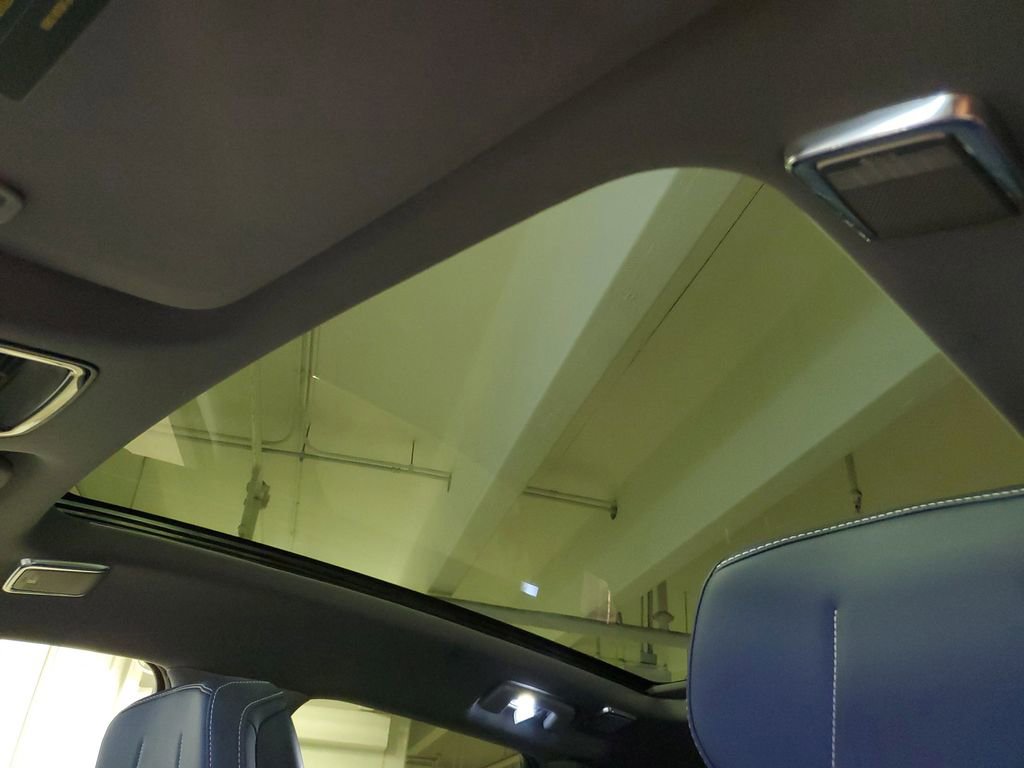 New 2025 Cadillac Optiq Sport 2 image 33