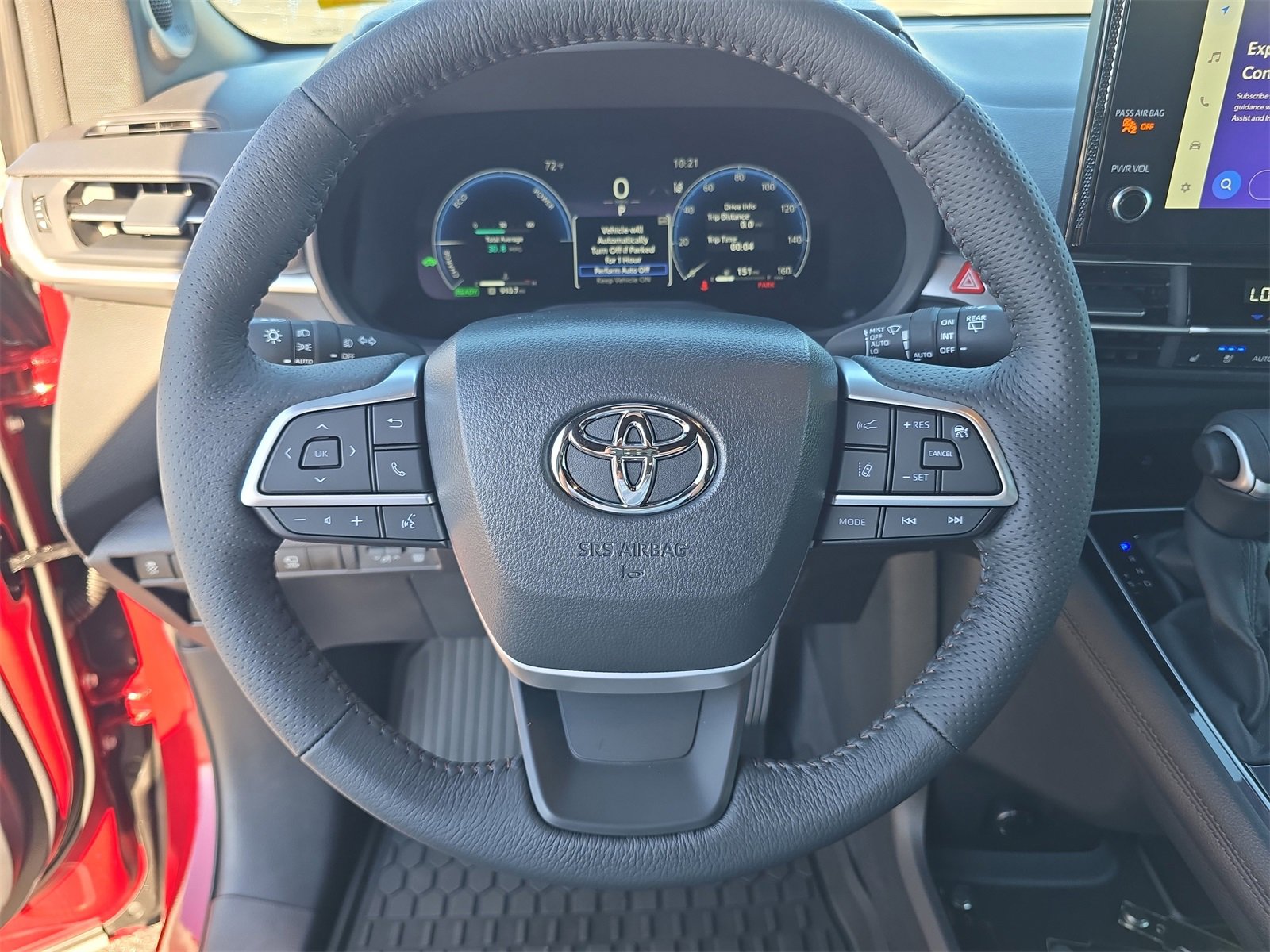 Used 2025 Toyota Sienna Platinum image 26