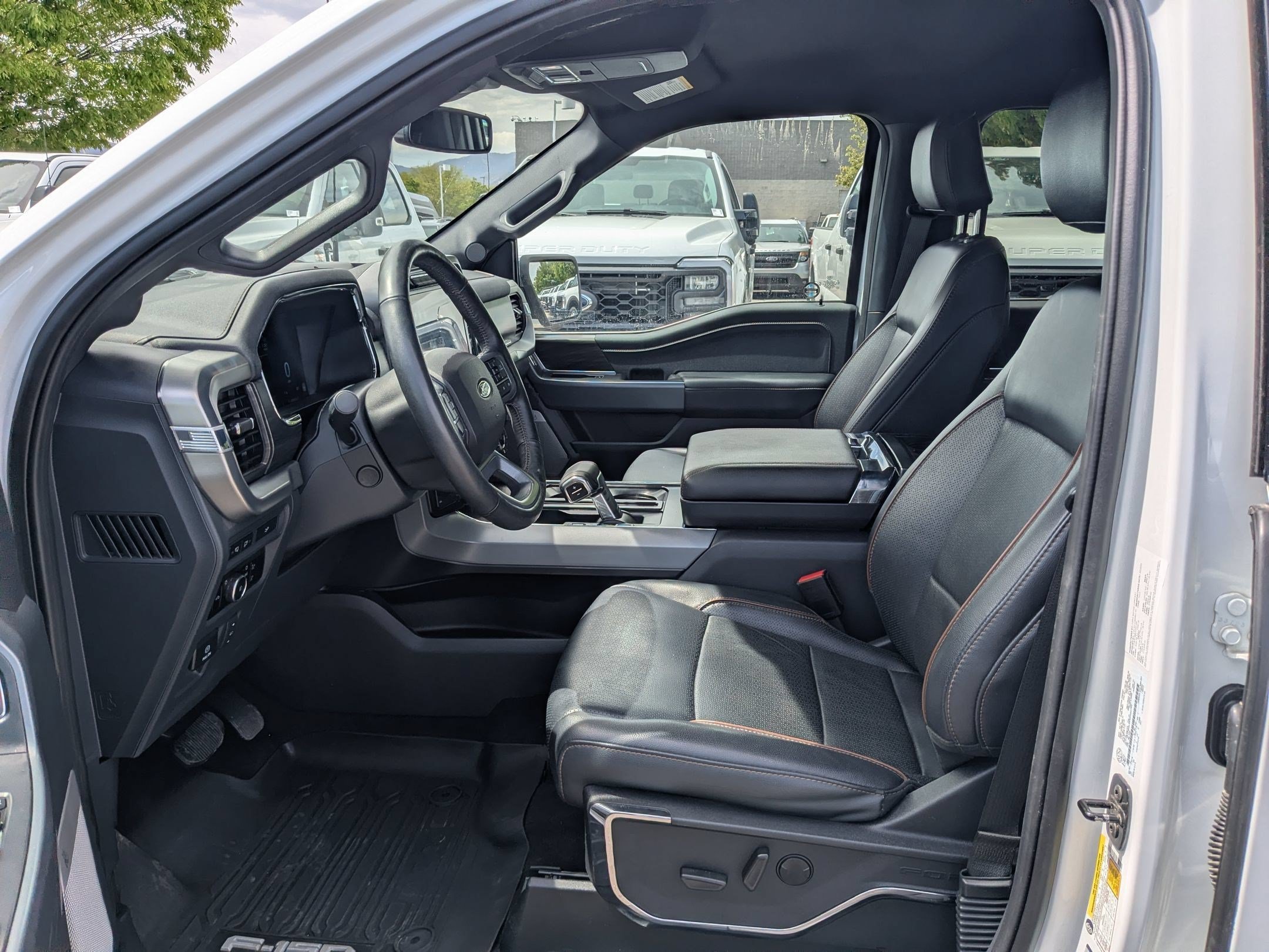 Certified 2024 Ford F150 Lariat w/ Tow/Haul Package AWD/4WD image 30