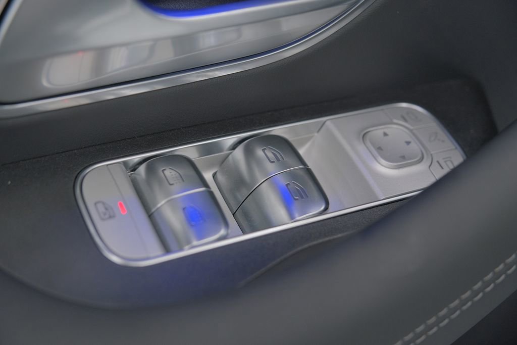 Used 2026 Mercedes-Benz Maybach GLS 600 4MATIC image 67