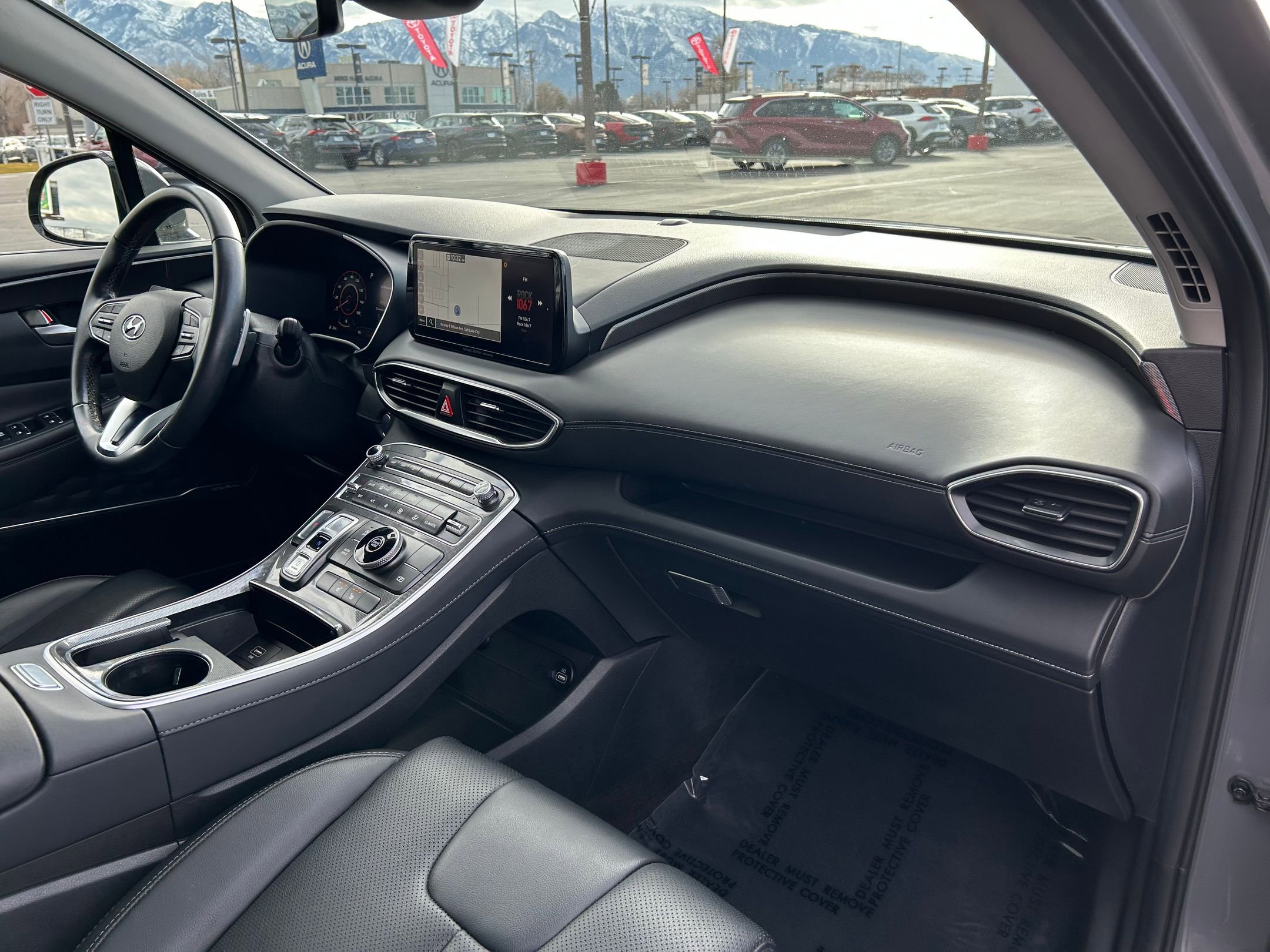 Used 2023 Hyundai Santa Fe SEL w/ Premium Package image 26