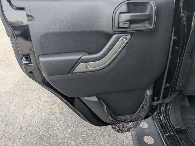 Used 2018 Jeep Wrangler Unlimited Sport S image 19