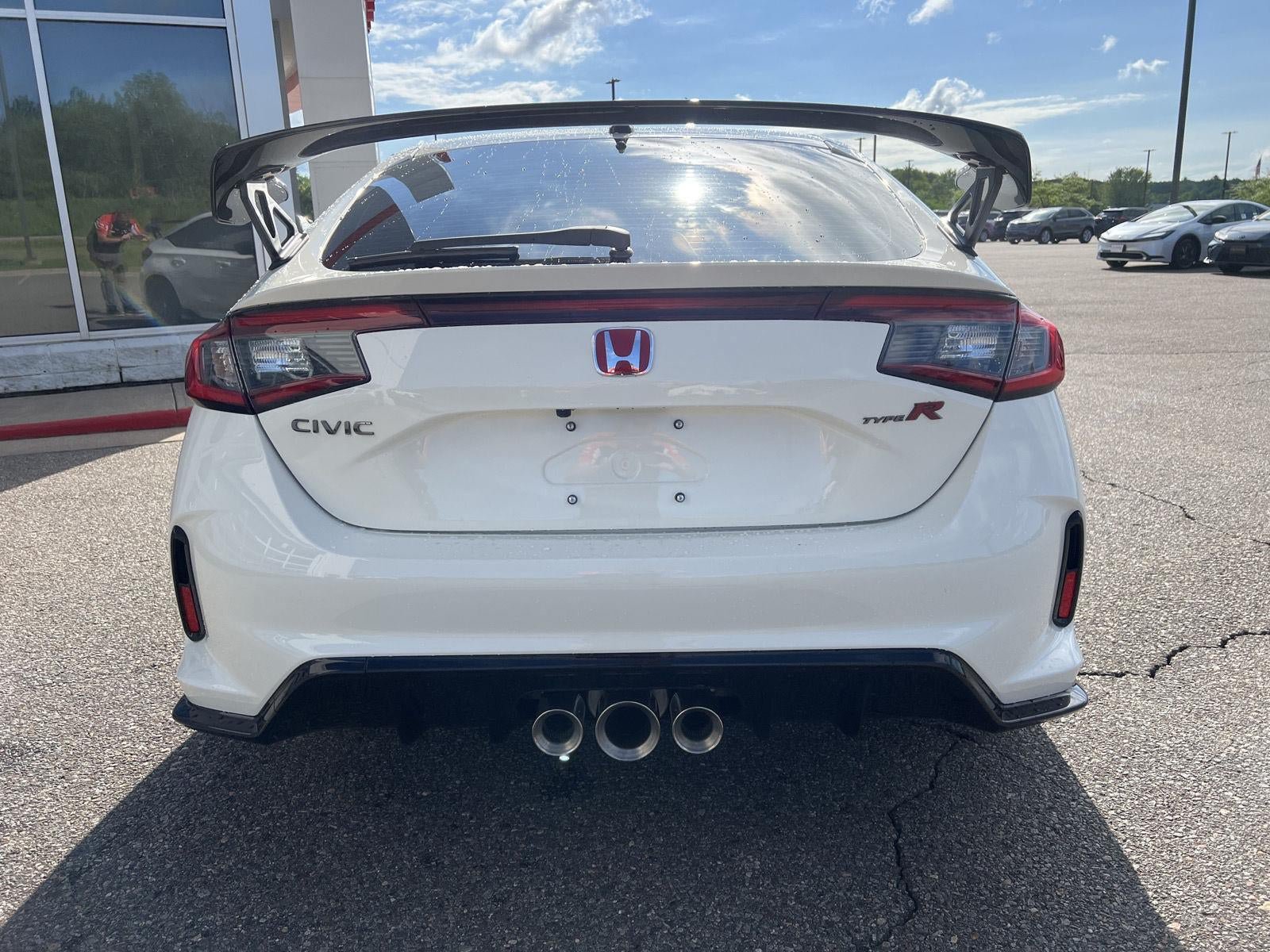 Used 2025 Honda Civic Type R image 18