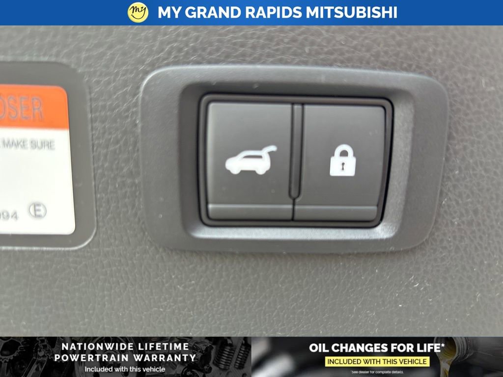 New 2026 Mitsubishi Eclipse Cross SEL AWD/4WD image 16