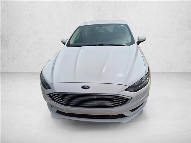 Used 2017 Ford Fusion SE FWD video 2