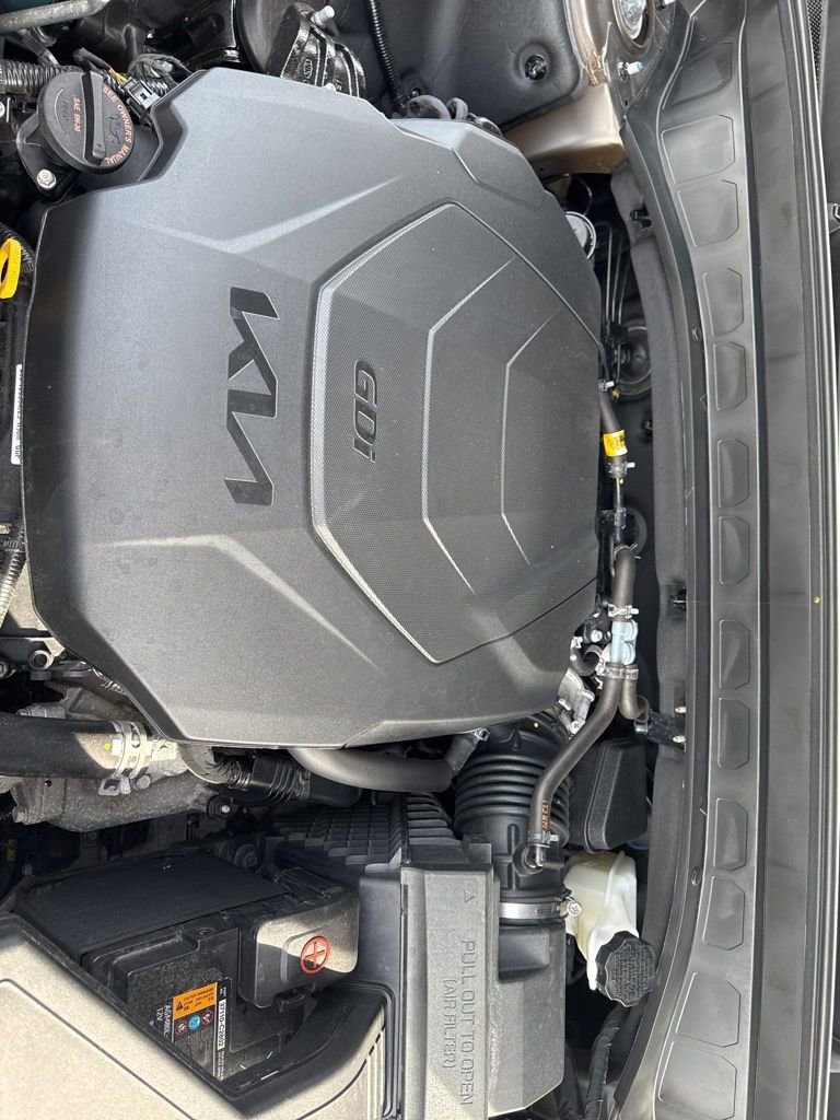 Used 2025 Kia Telluride S image 39