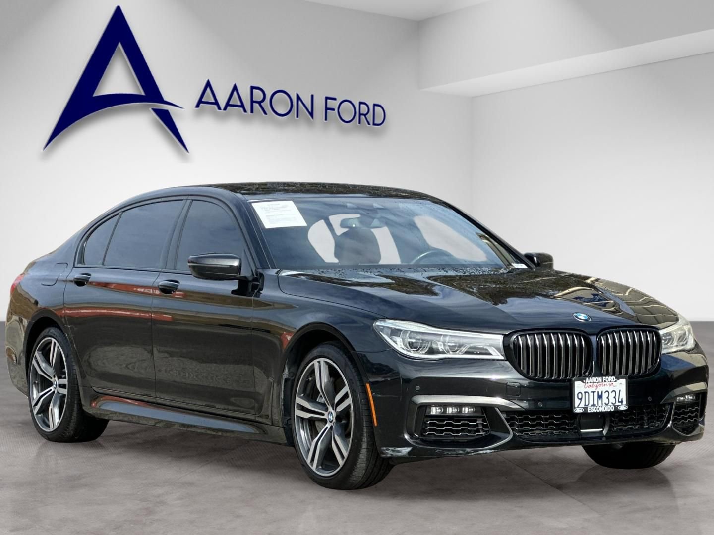 Used 2019 BMW 750i w/ M Sport Package image 7