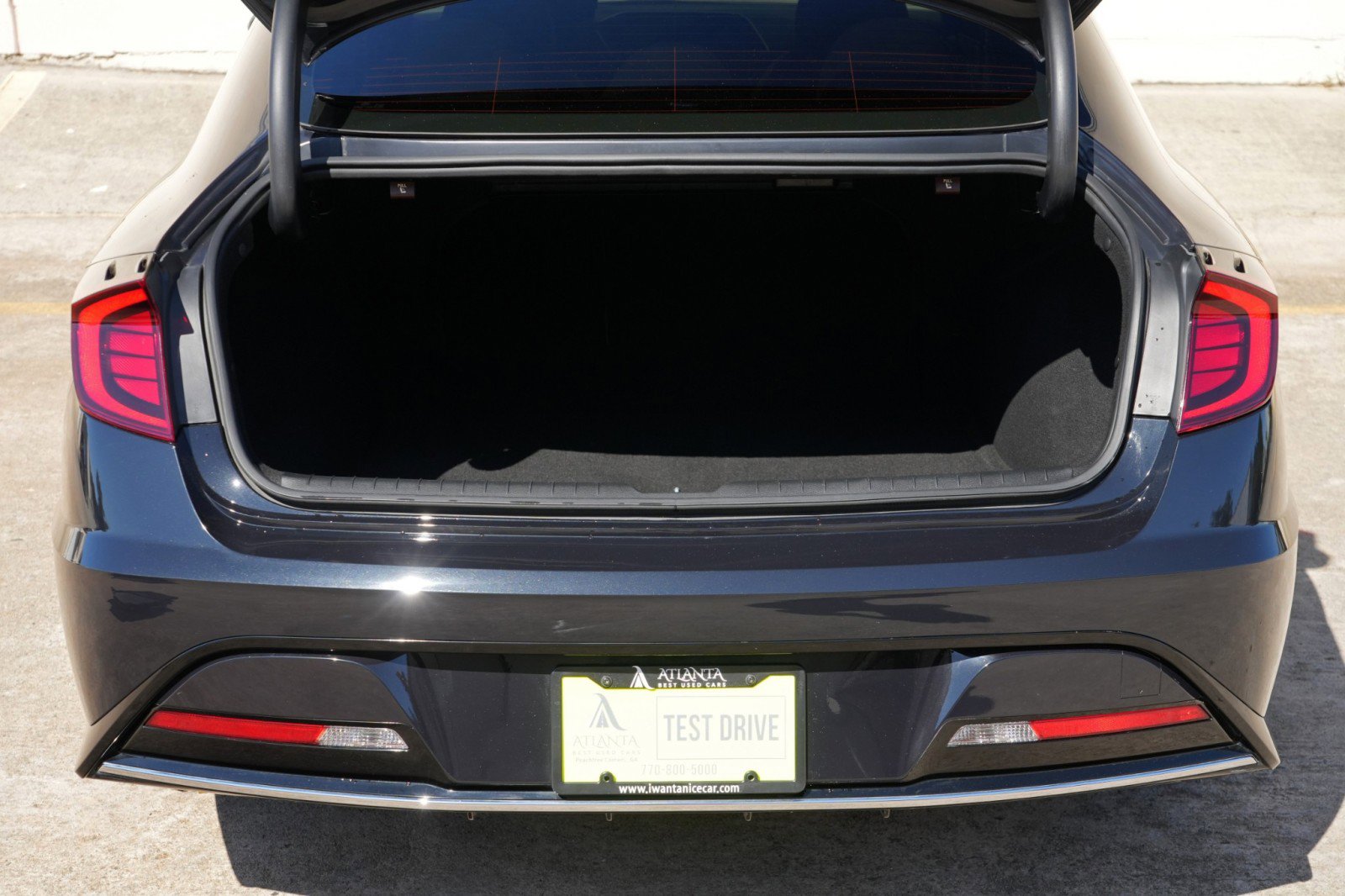 Used 2023 Hyundai Sonata SEL w/ Cargo Package FWD image 9