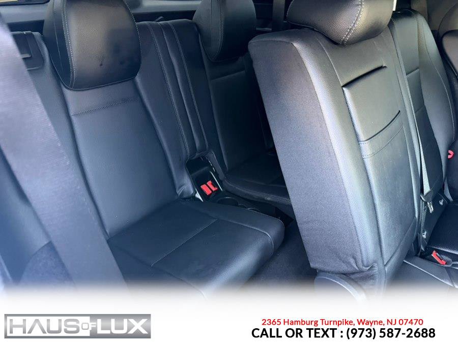 Used 2022 Mercedes-Benz GLE 350 4MATIC w/ AMG Line Exterior image 2