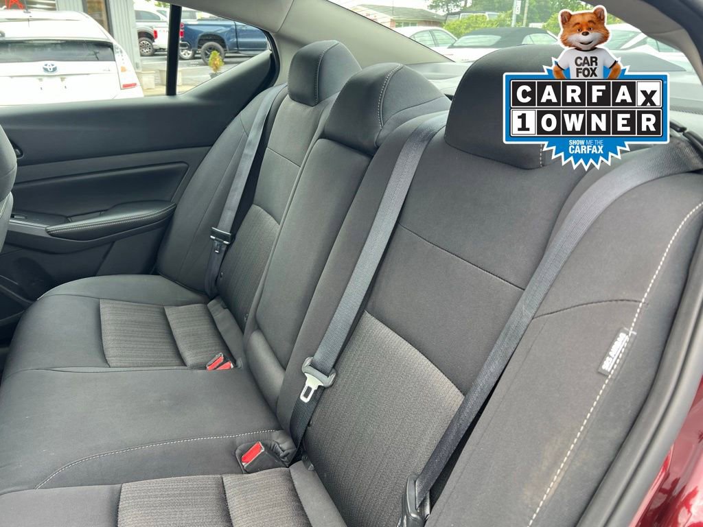 Used 2025 Nissan Altima 2.5 SV FWD image 25