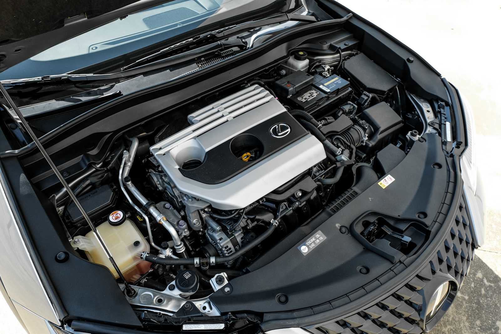 Used 2019 Lexus UX 200 image 51